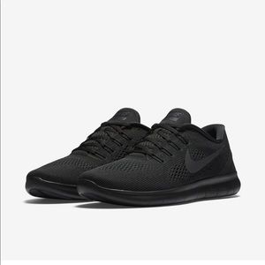 2/$45 NIKE FREE RUN TRAINERS